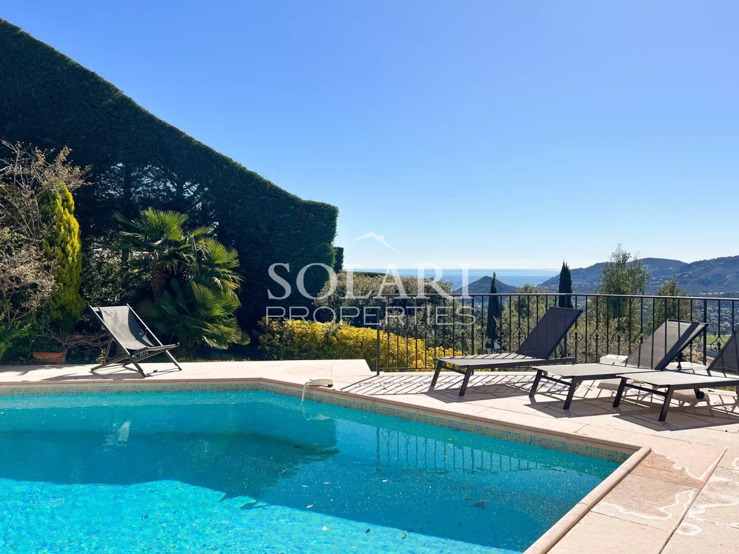 Maison à louer, 290m², Mandelieu-la-Napoule