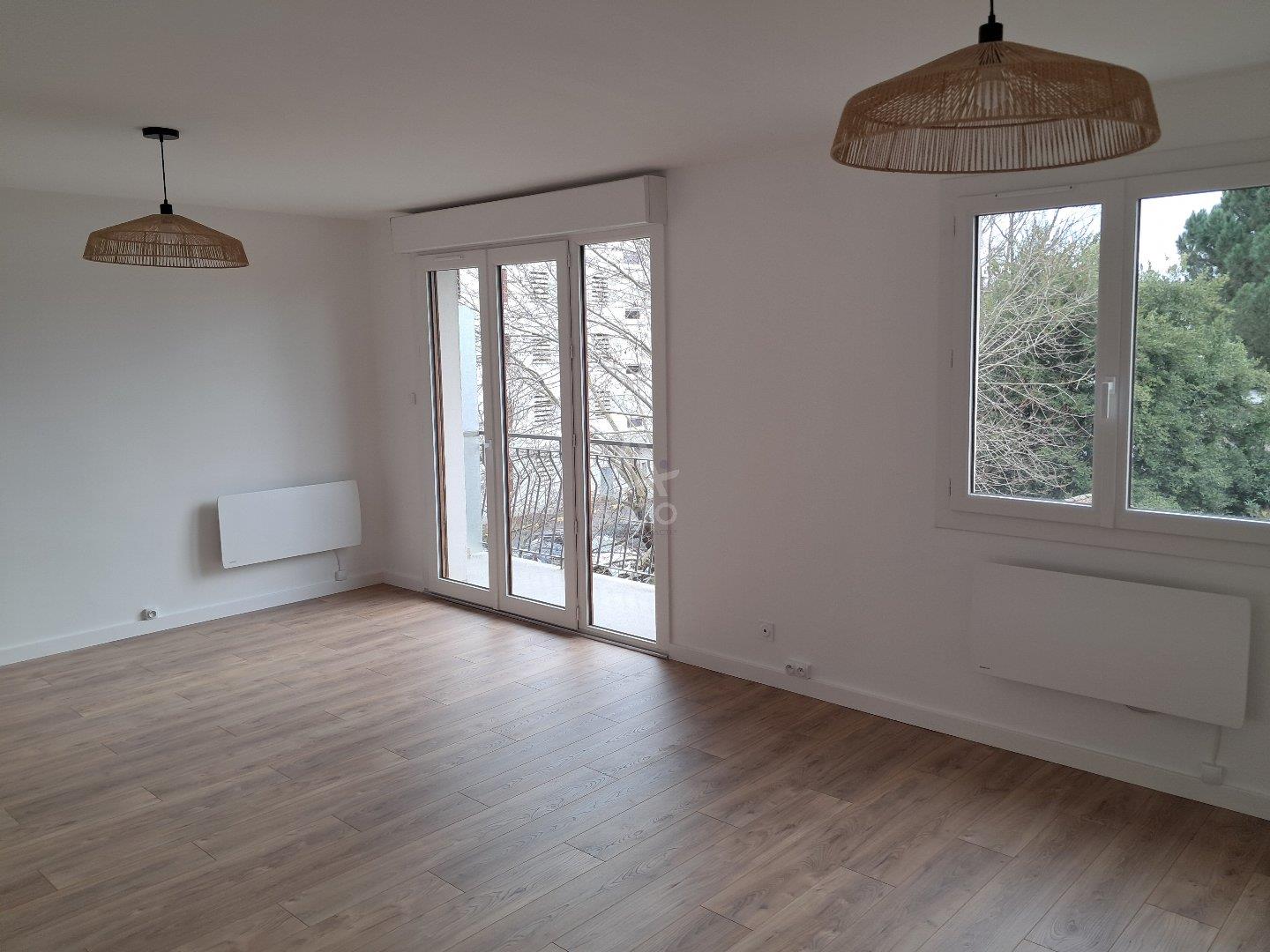 Appartement à vendre, 73m², Bordeaux