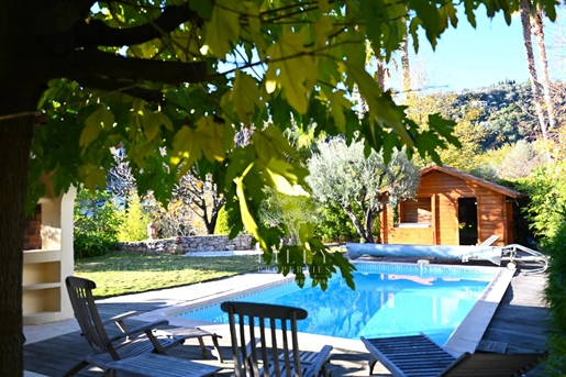 Menton area - Lovely villa with swimming pool