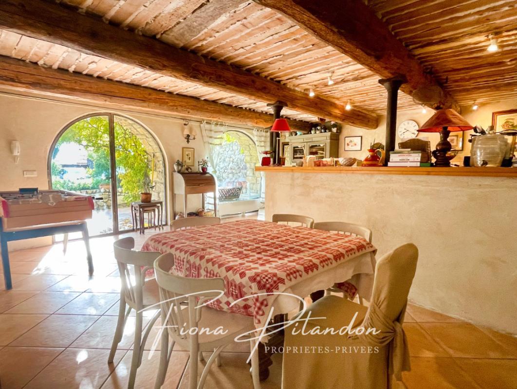 Maison à vendre, 357m², Mérindol