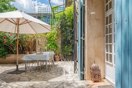 Aix-En-Provence - Proche Centre - Maison De Ville - 5 Chambres - Jardin - Garage