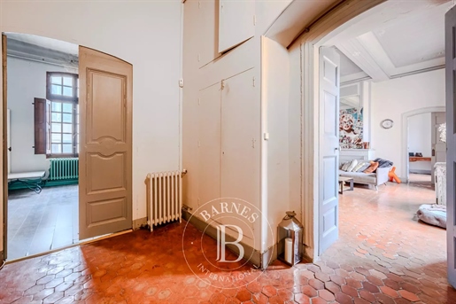 Aix-En-Provence - City Center - Luxury Apartment In A Private Mansion - 2 Bedrooms