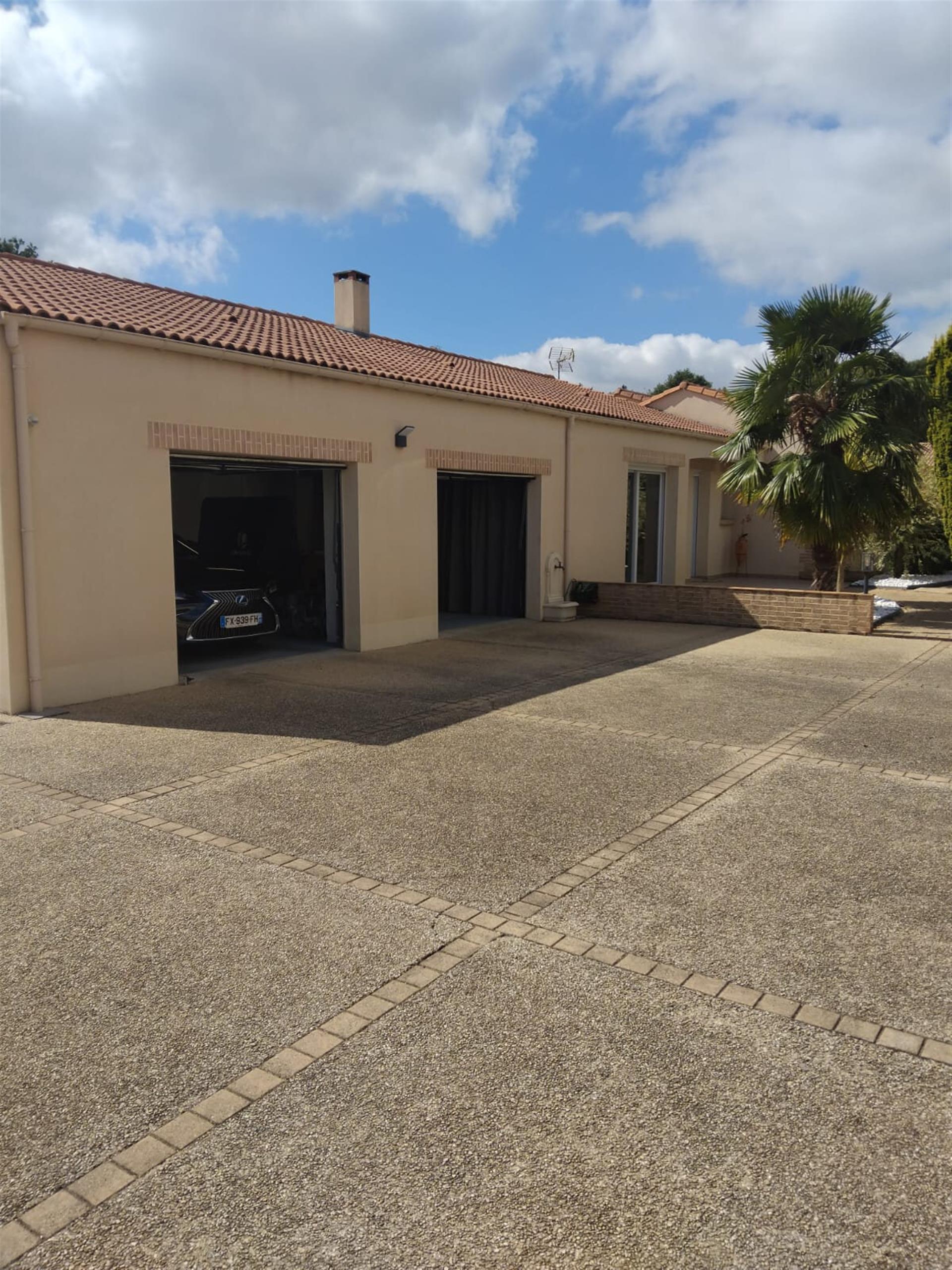 Appartement à vendre, 167m², Saint-Martin-des-Noyers