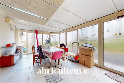 Saintes- Huis- 5 kamers- 4 slaapkamers- 150 m2- 350 000 €