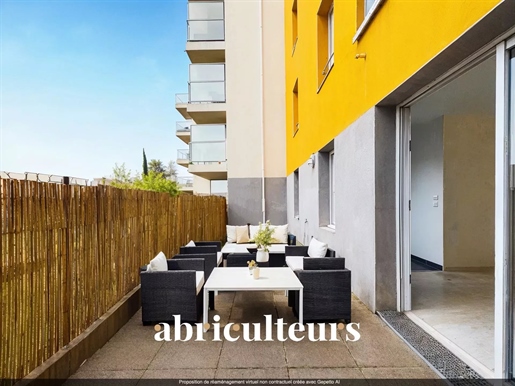 Purchase: Apartment (44300)