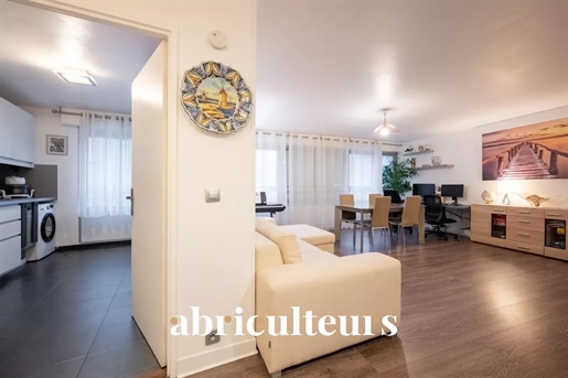 Courbevoie- Apartment- 3 Rooms- 2 Bedrooms- 80 M2- 515 000 €