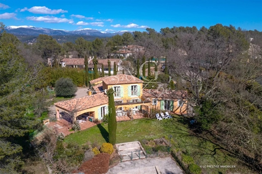 Provencal Villa with Pool in Fayence