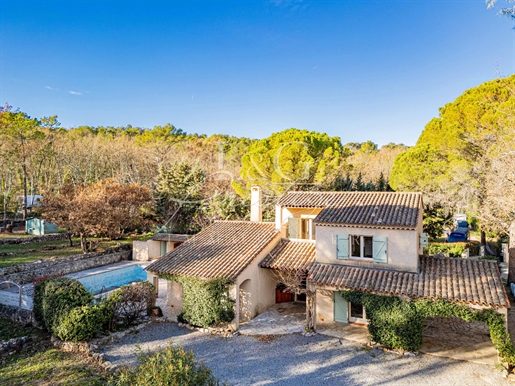 Provençaals huis met grote tuin