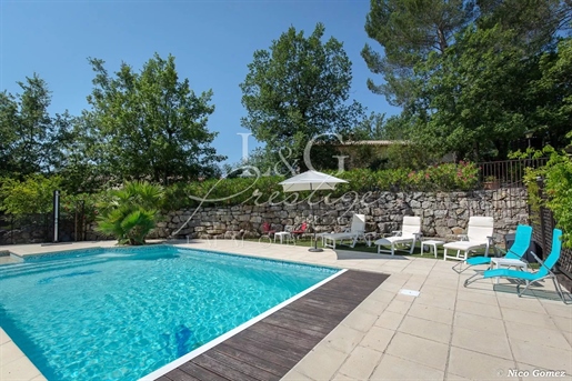 Stunning Villa in Fayence with 6 Bedrooms and Independent Studio
