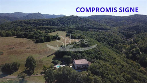 Large and beautiful property in the Corbières