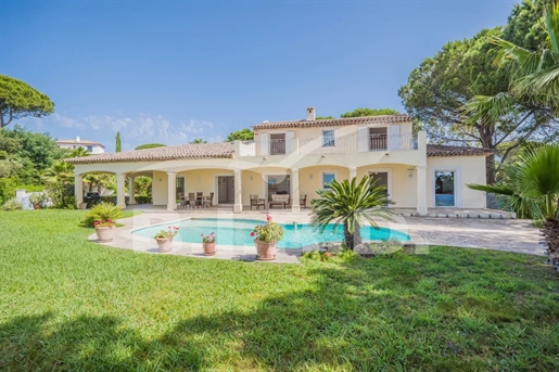 Sainte Maxme : Villa With Panoramic Sea View