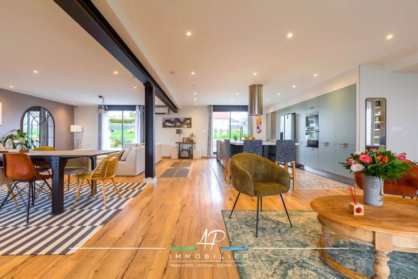 Maison à vendre, 297m², Magny-Saint-Médard