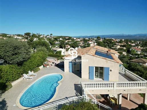 Spacious villa with panoramic view