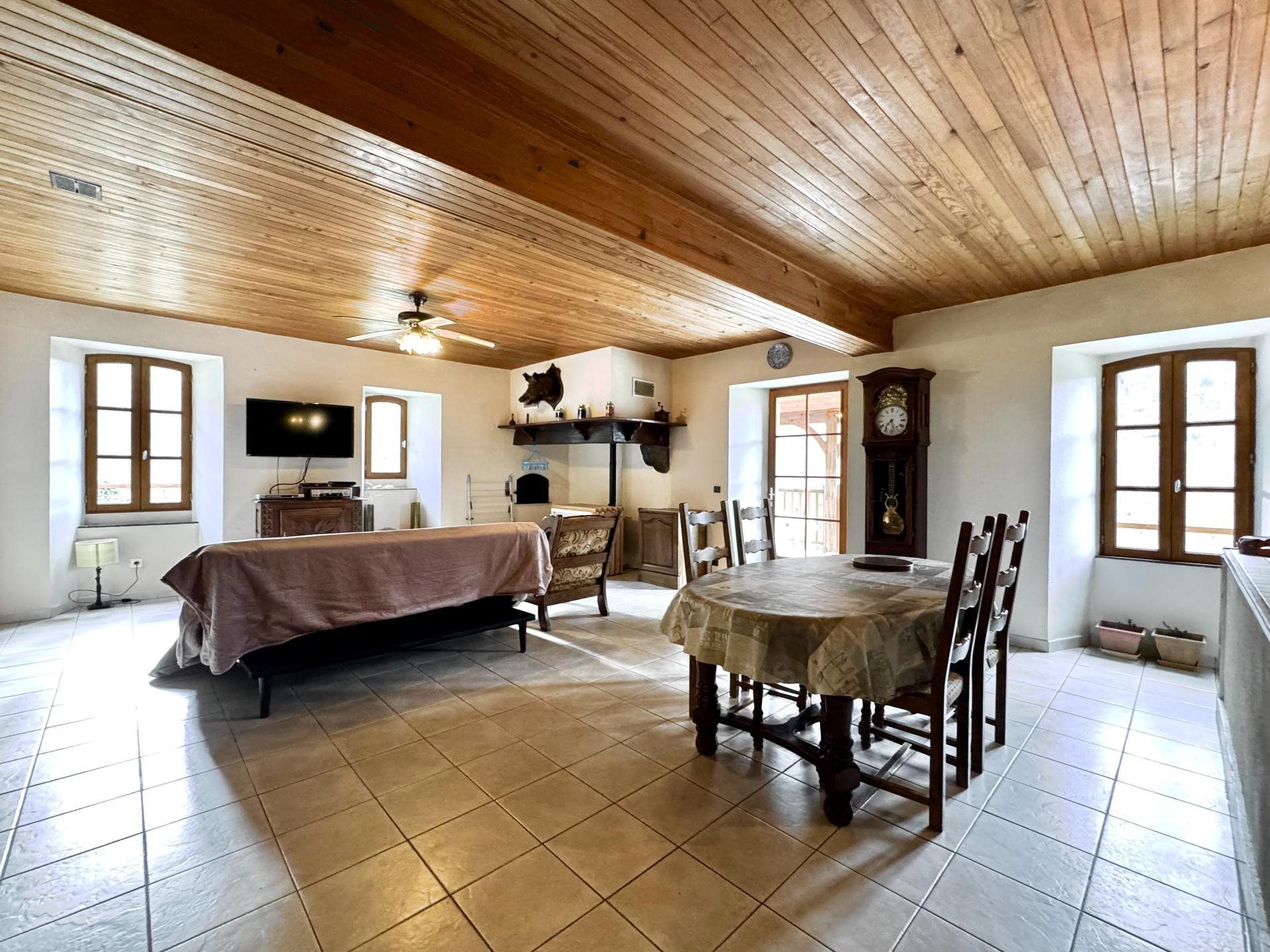 Maison à vendre, 180m², Cette-Eygun