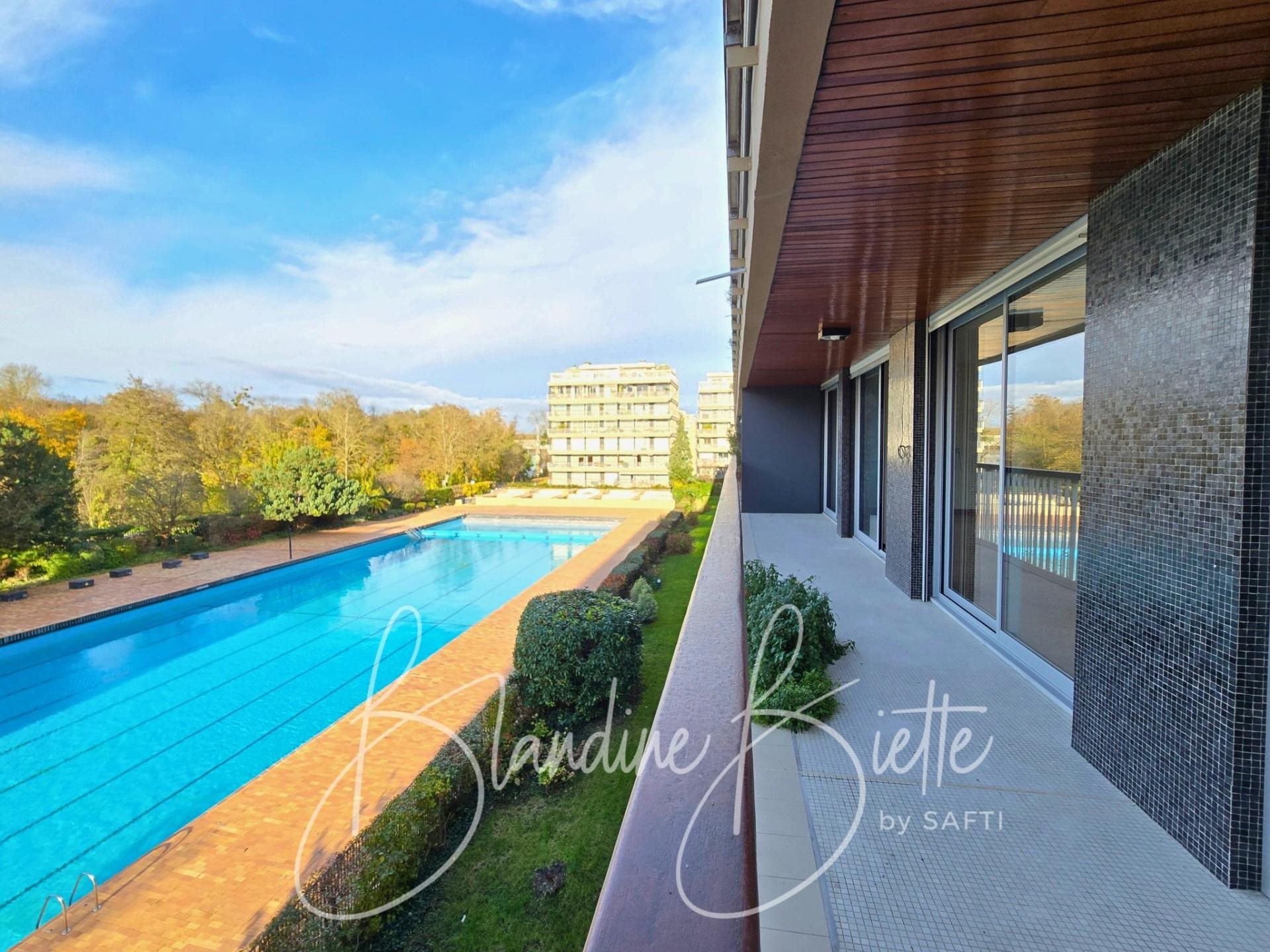 Appartement à louer, 119m², Le Pecq