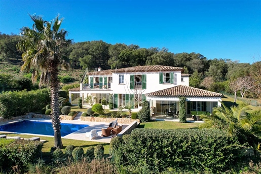 Provençaalse villa met prachtig zeezicht