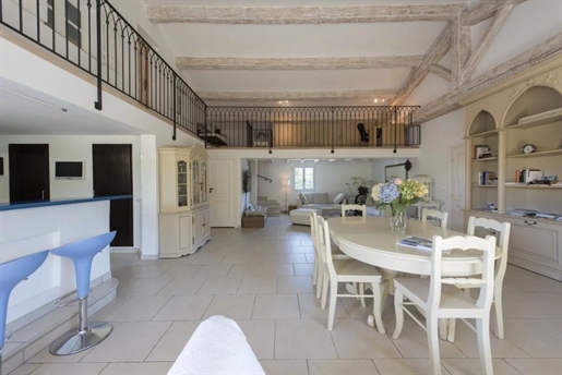 Saint-Tropez Charming Villa