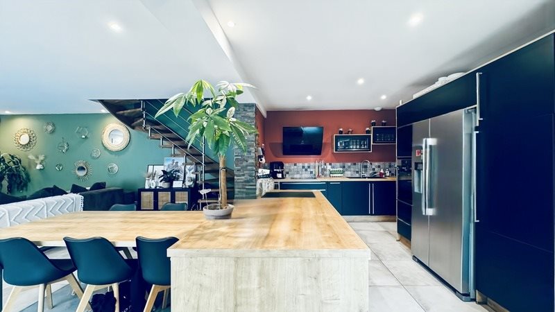 Maison à vendre, 180m², Fauverney