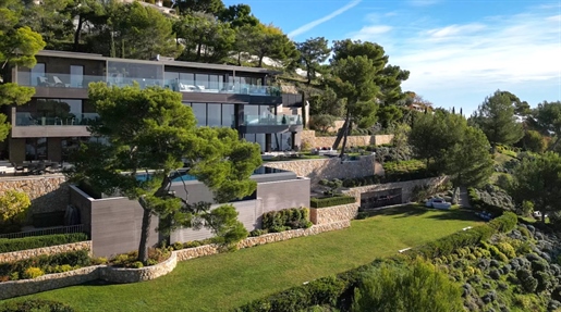For Sale Eze - Contemporary Villa with Exceptional Views