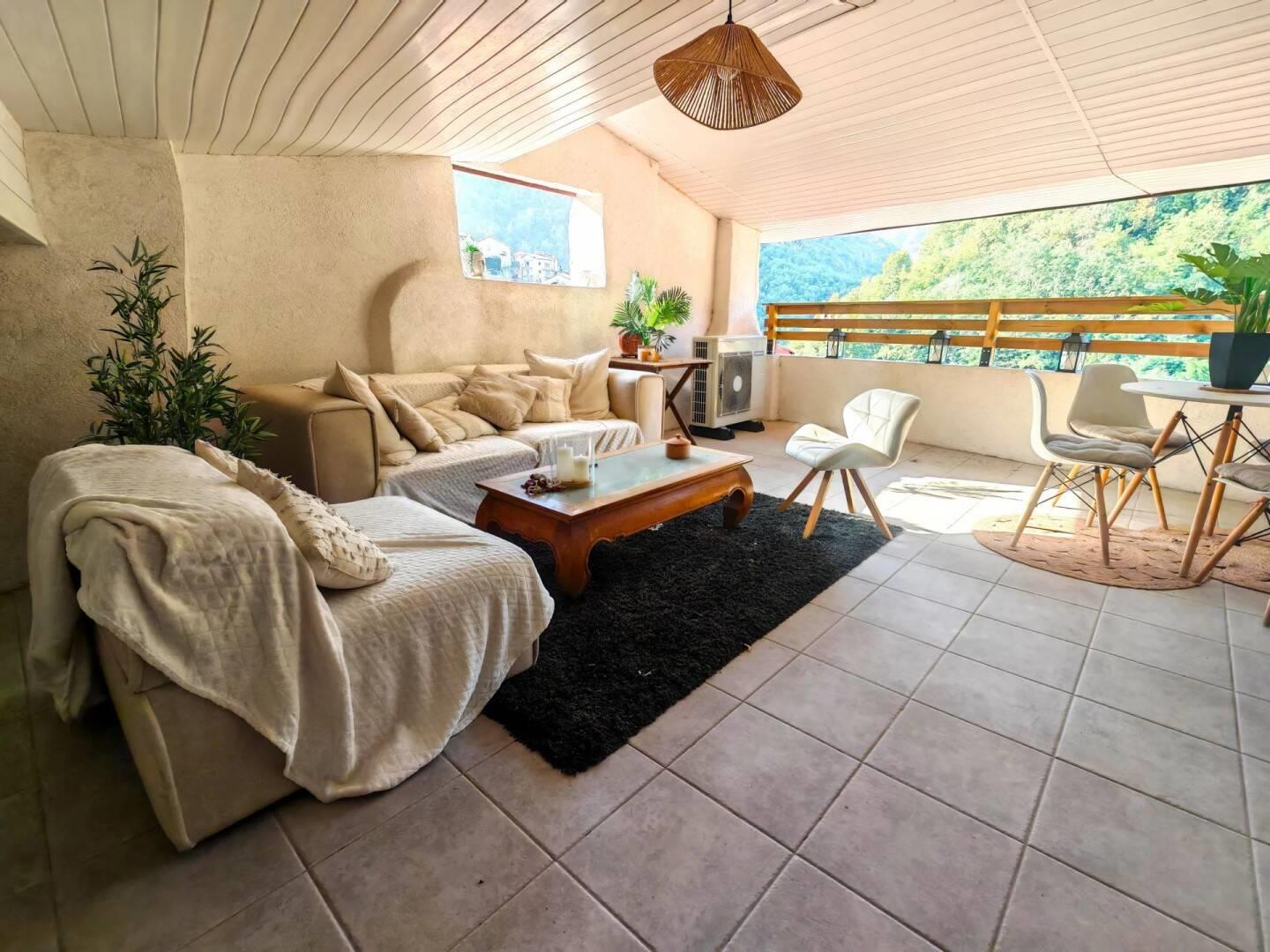 Maison à vendre, 84m², Lantosque