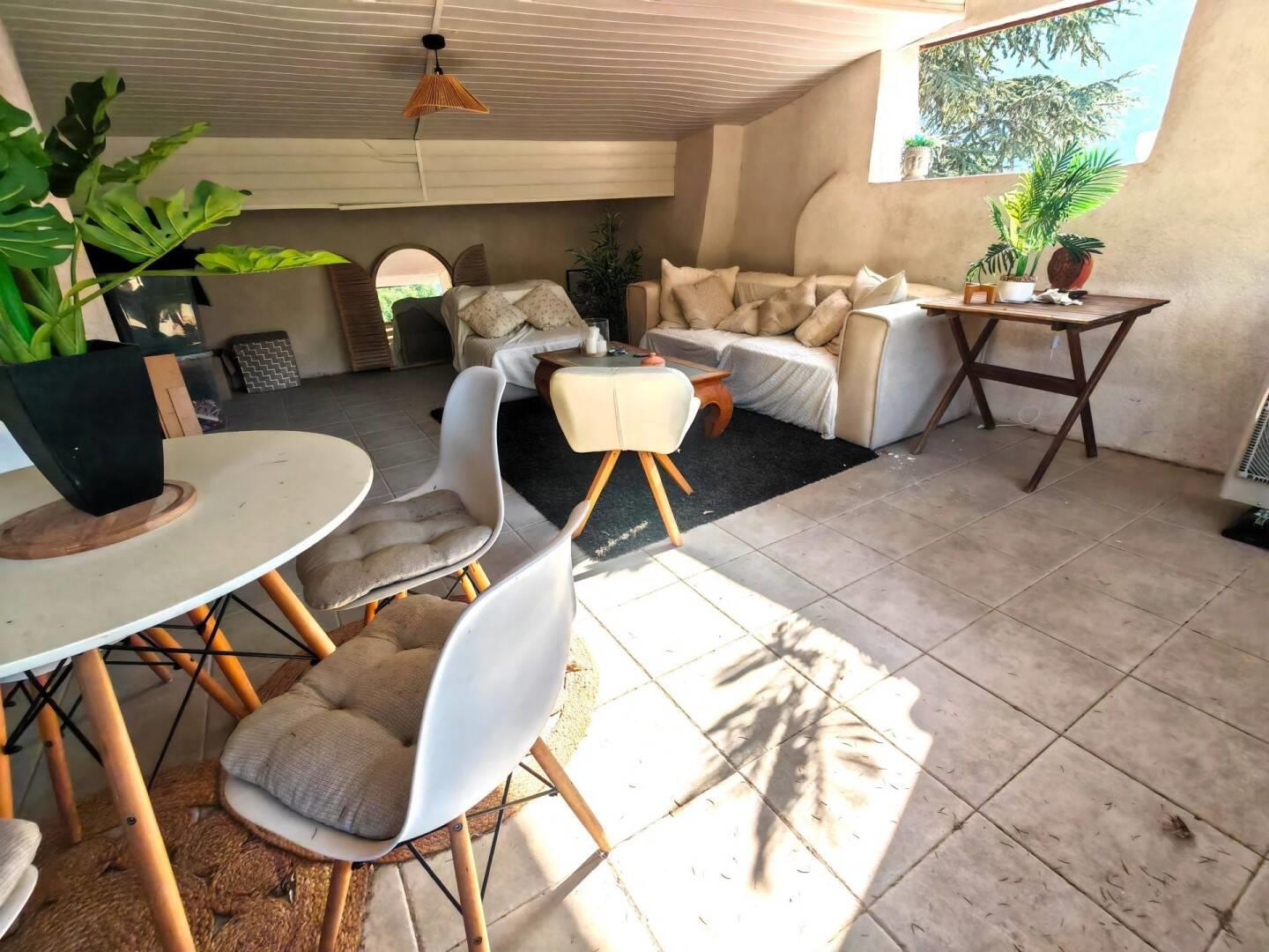 Maison à vendre, 84m², Lantosque