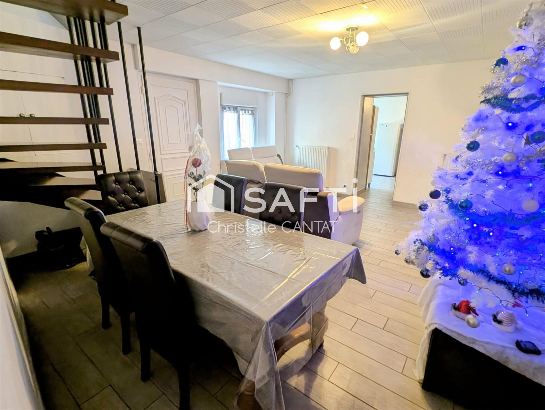 Appartement à vendre, 152m², Commentry