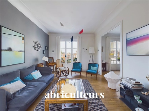 Nantes / Aristide Briand - Apartment - 5 Rooms - 3 Bedrooms - 106 M2 - 497.600 €