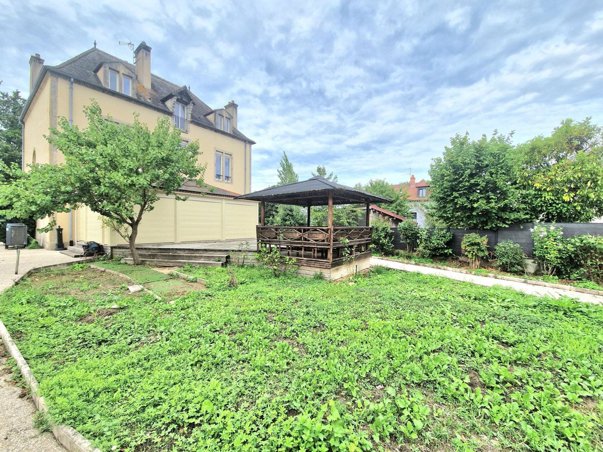 Maison à vendre, 308m², Autun
