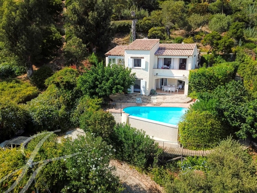 5 bedroom property with magnificent sea view, Rayol-Canadel-Sur-Mer