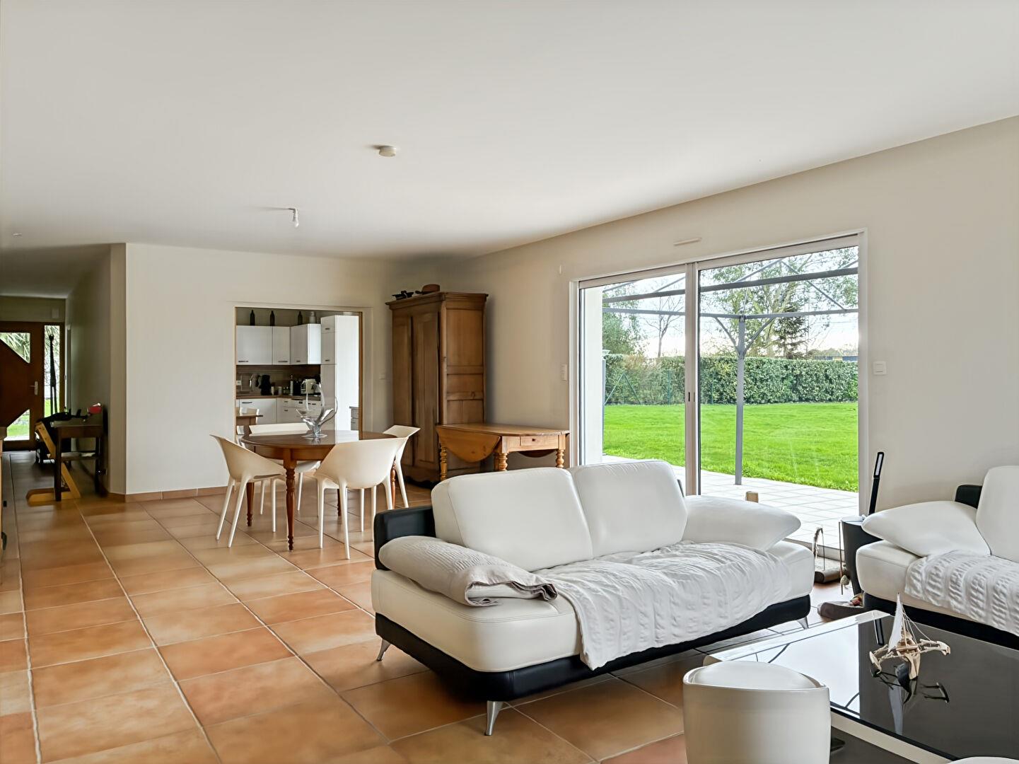 Maison à vendre, 243m², Sens-de-Bretagne