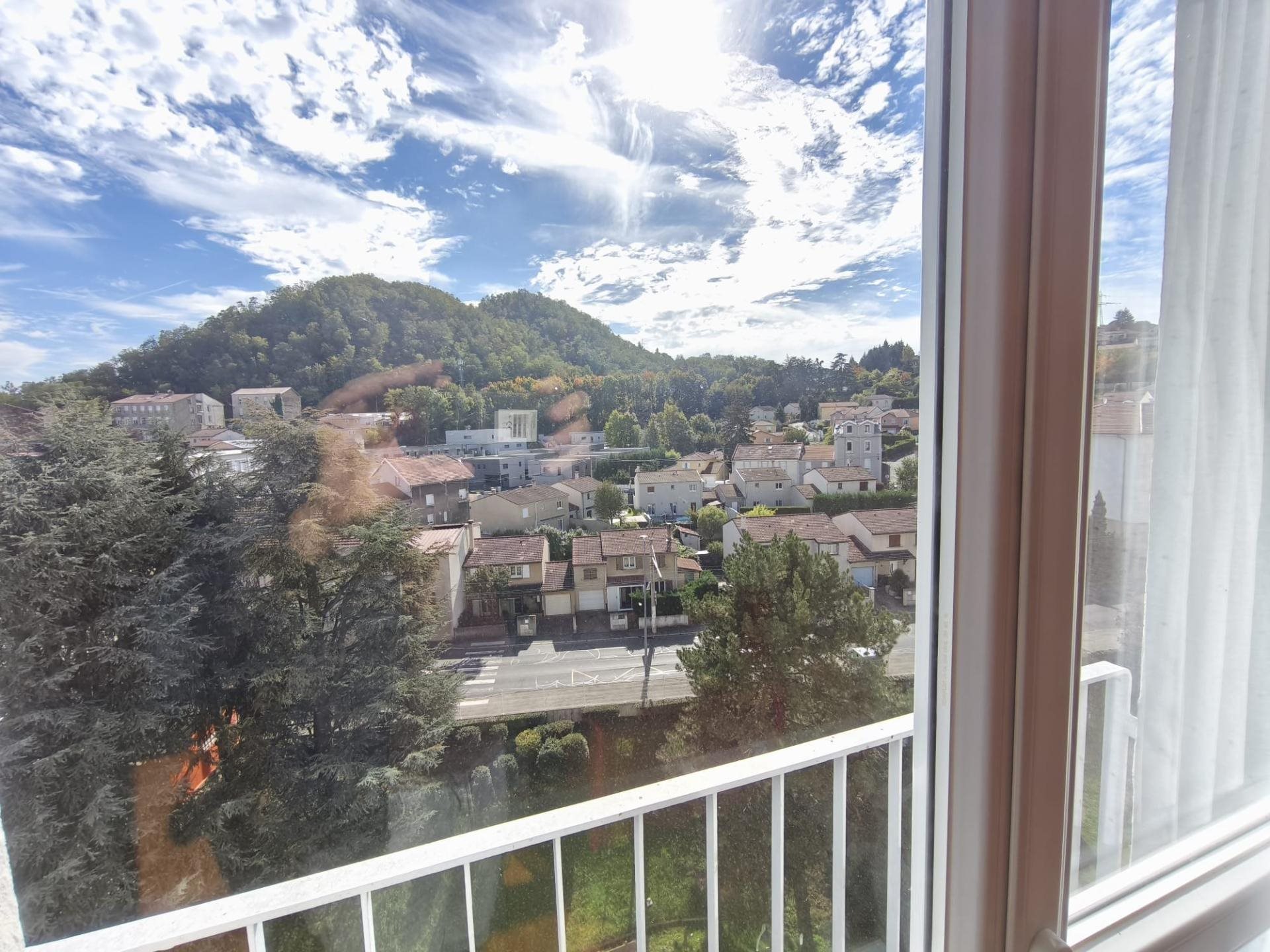 Appartement à vendre, 66m², Saint-Etienne