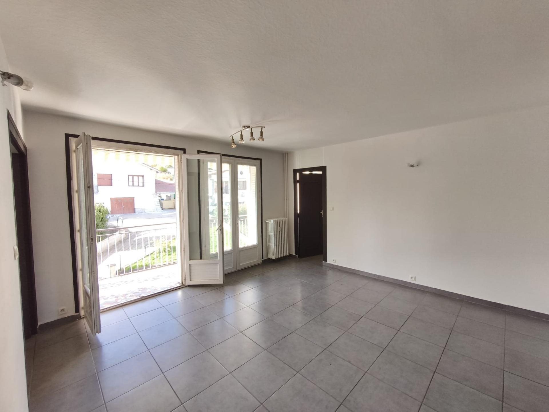Appartement à vendre, 72m², Saint-Etienne