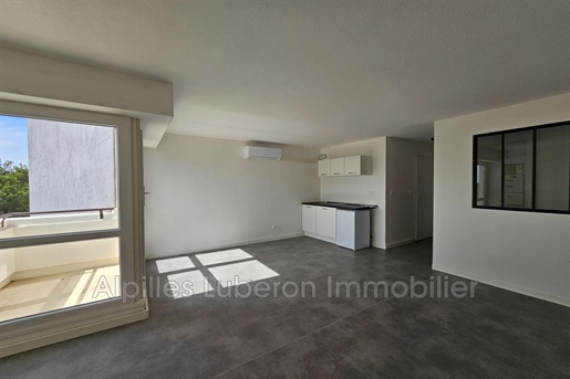 Purchase: Apartment (13520)