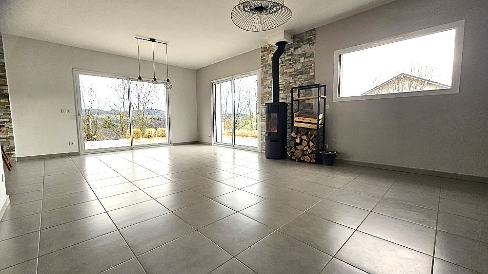 Maison à louer, 114m², Lovagny