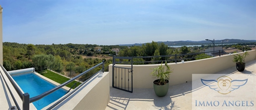 In Aramon (30) Villa di 196 m2 di superficie - 4 camere da letto, 1 ufficio - garage - Piscina - Vis