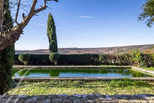 Murs - Charming property in the heart of the Luberon