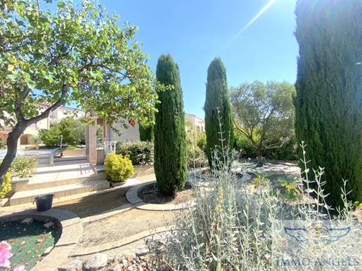 T6 Villa Of 147 M2 On A Plot Of 939 M2 With A Superb And Clear View