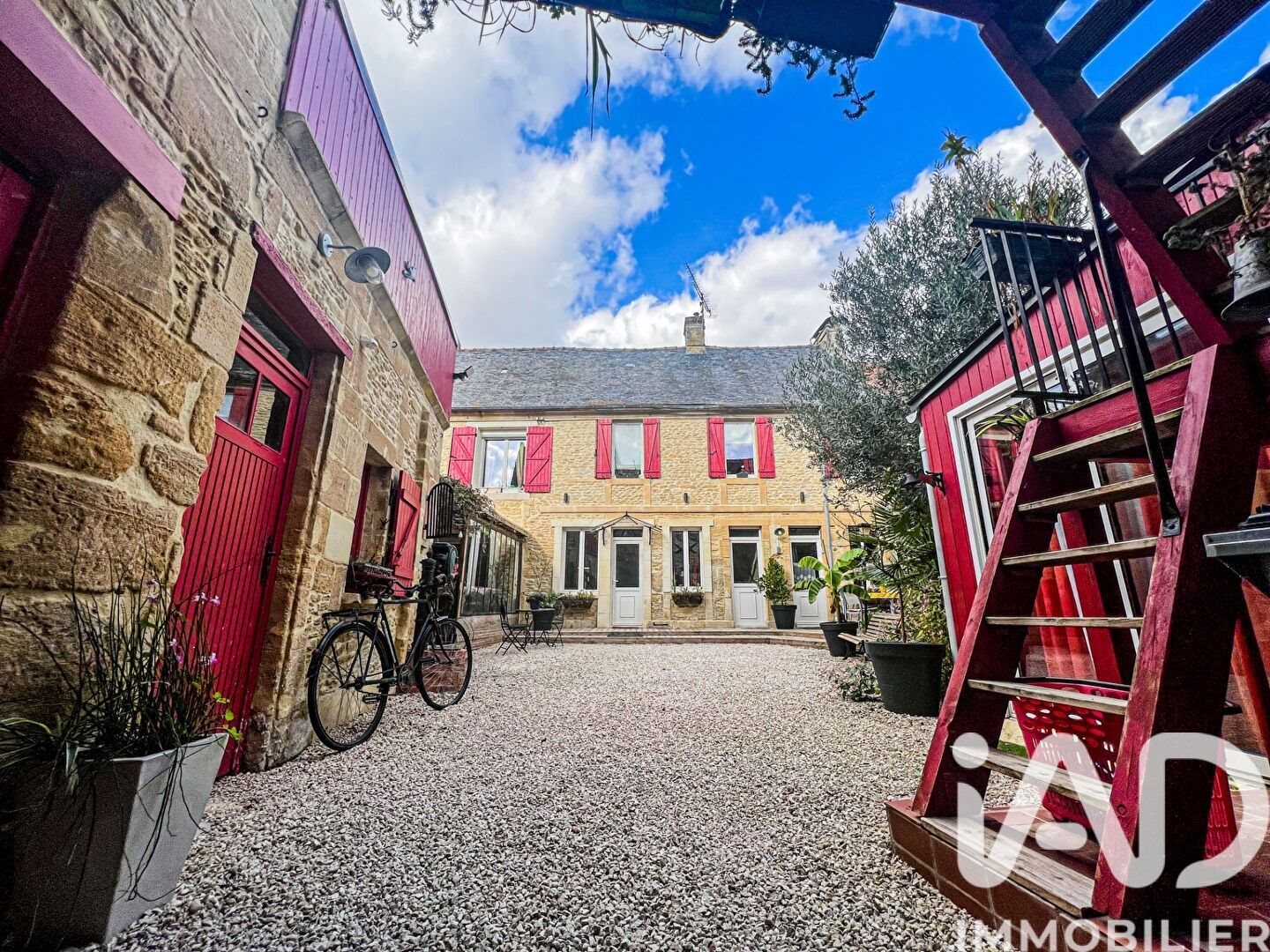 Maison à vendre, 195m², Bény-sur-Mer