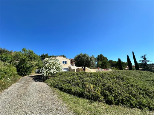 Maison 3 chambres piscine et grand jardin