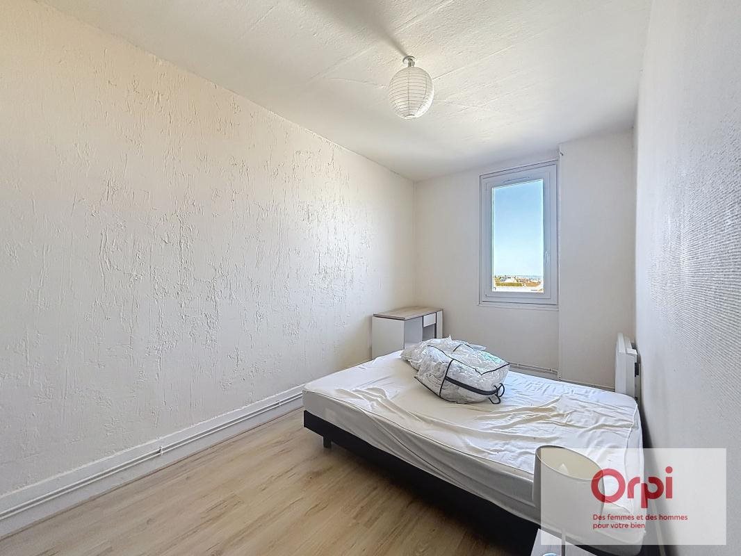 Appartement à louer, 44m², Commentry