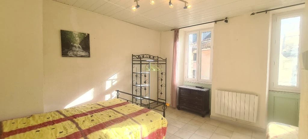 Appartement à louer, 28m², Largentière