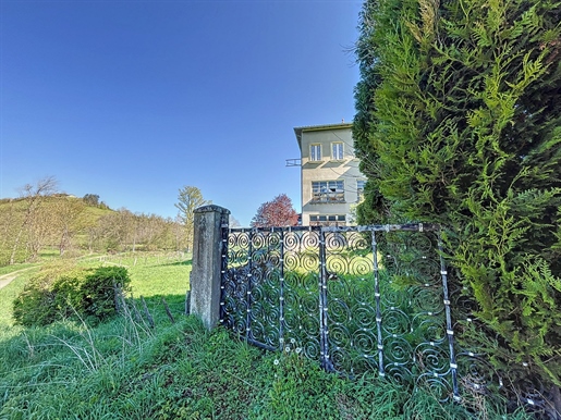 Pr Cluny : Maison avec atelier