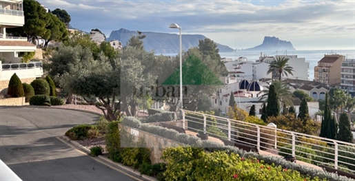 Apartment in Altea with 2 bedrooms and sea views