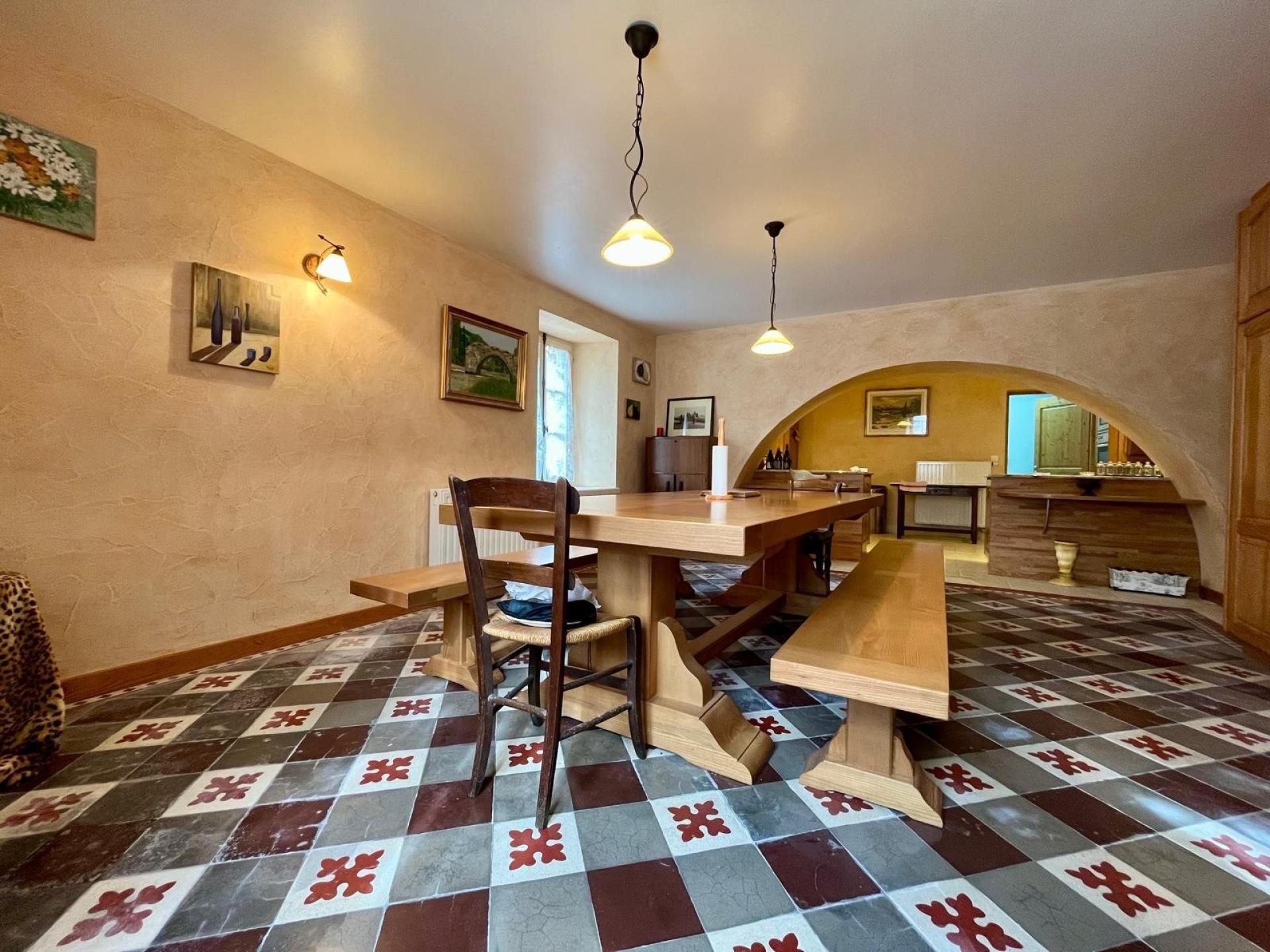 Maison à vendre, 214m², Port-Lesney