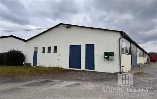 For sale industrial complex with main road road exposure in Orthez