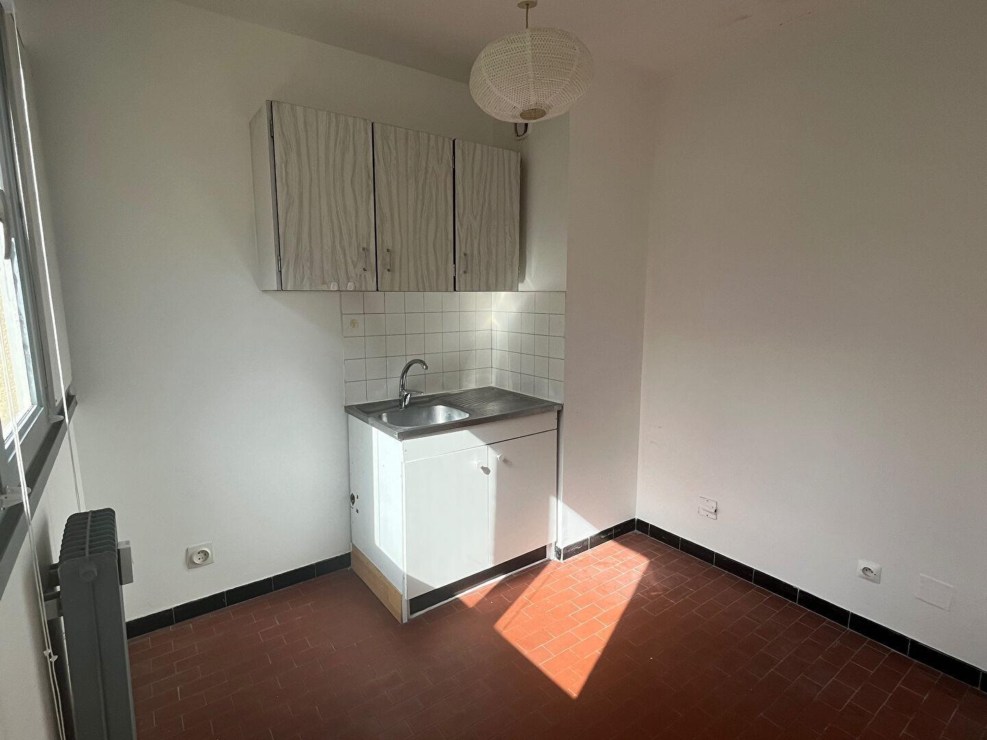 Appartement à louer, 30m², Saint-Etienne