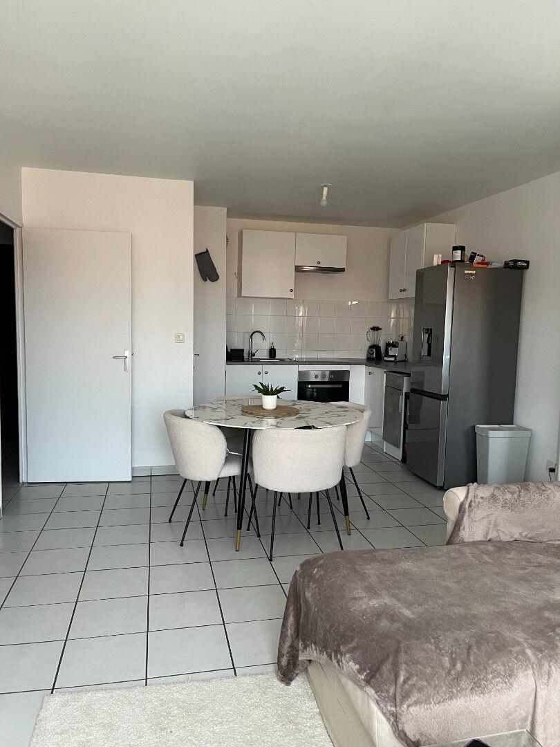 Appartement à louer, 56m², Saint-Etienne