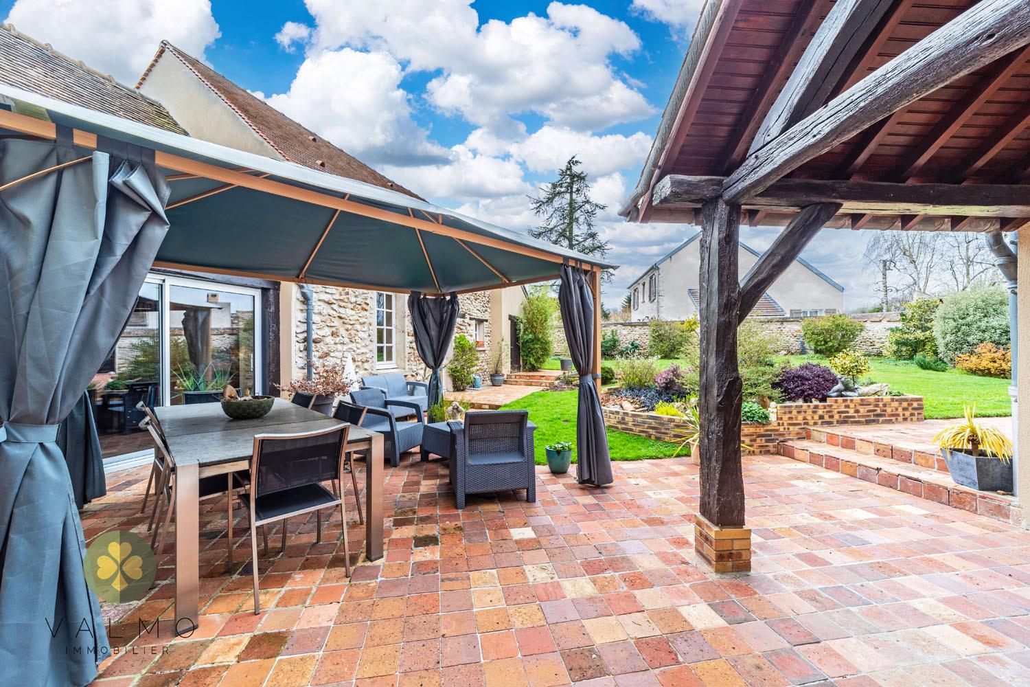 Dept Yvelines (78) Flacourt + For sale house of 300 m2