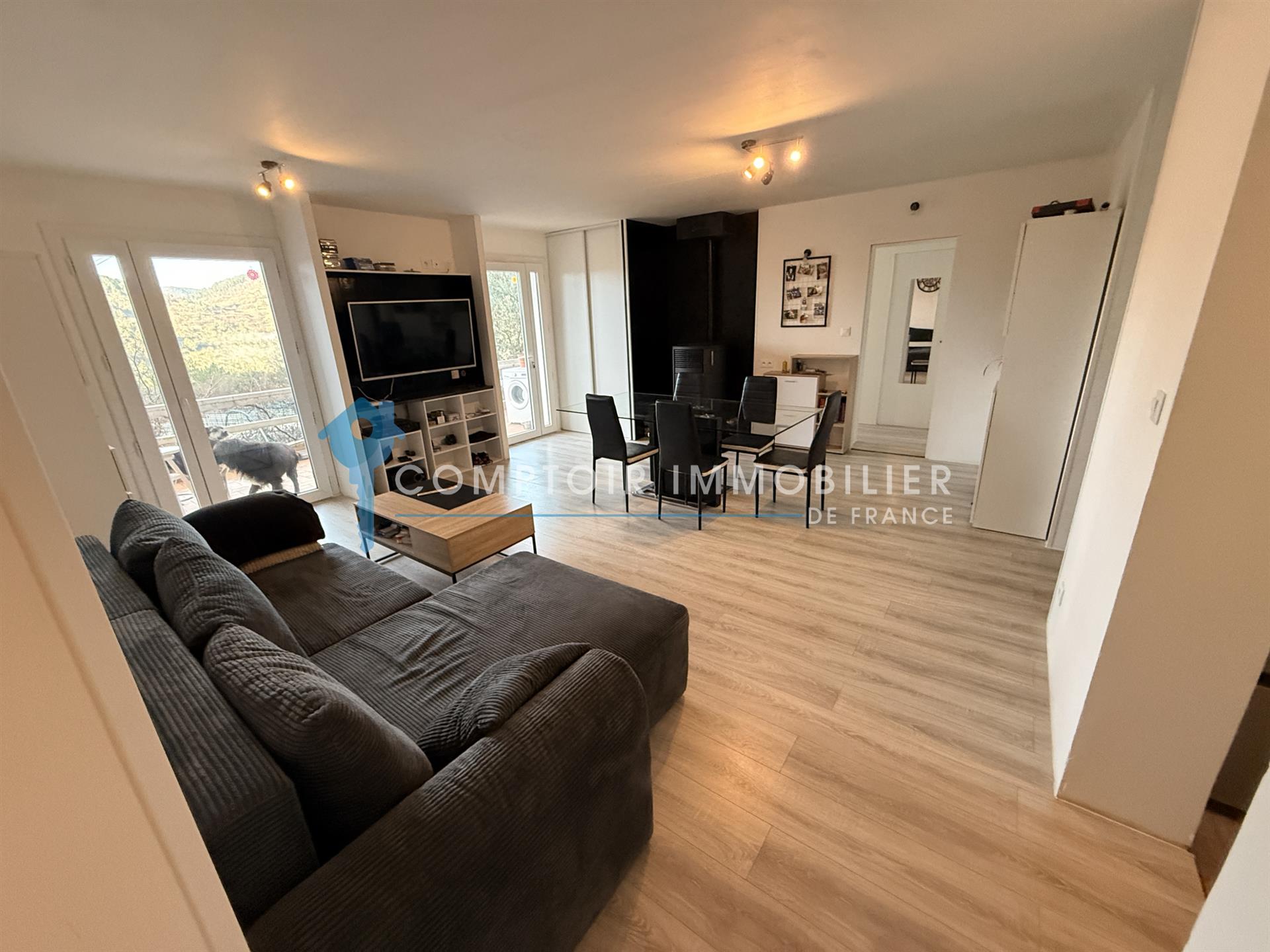 Maison à vendre, 116m², Ailhon
