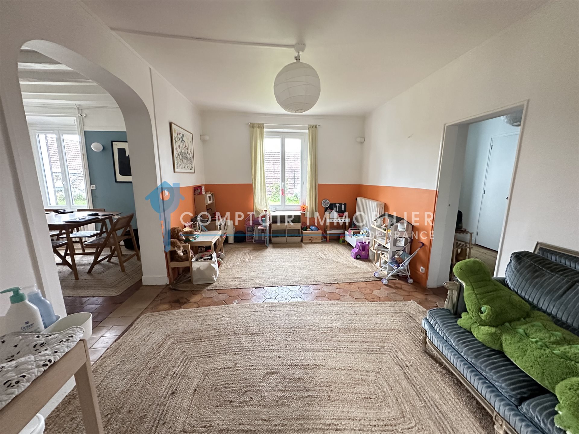 Maison à louer, 136m², Ardelu
